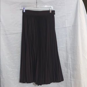 ESCADA Dark Brown Pleated Skirt, Size 36 (S) MAKE AN OFFER!!!